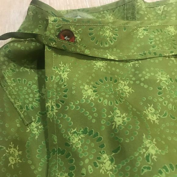 Green silk vintage express maxi wrap skirt - Picture 2 of 3
